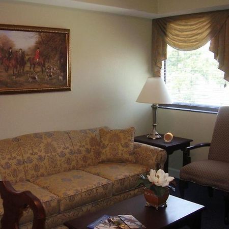 Patrick Henry Square Otel Williamsburg Dış mekan fotoğraf